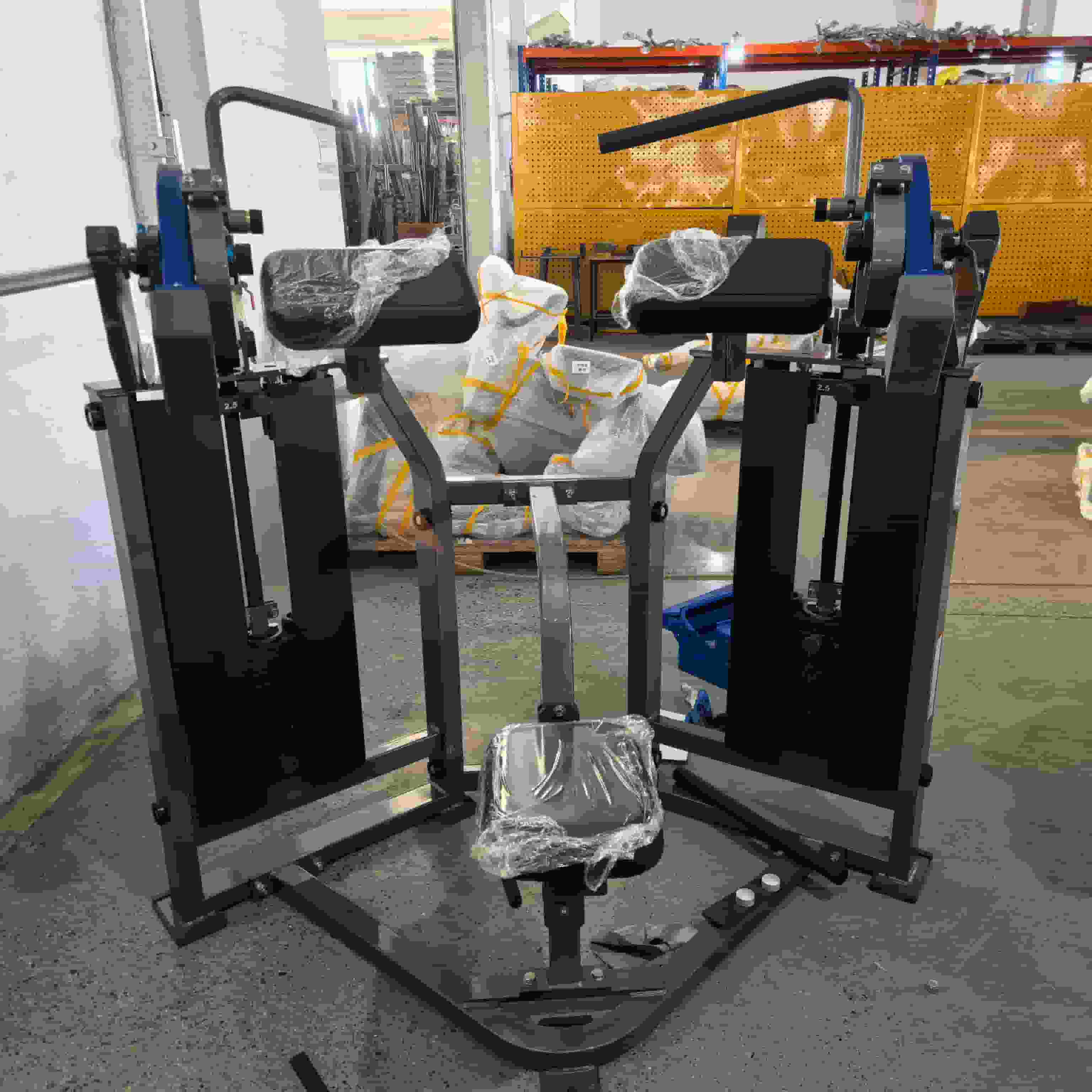 Iso laterale bicepsmachine