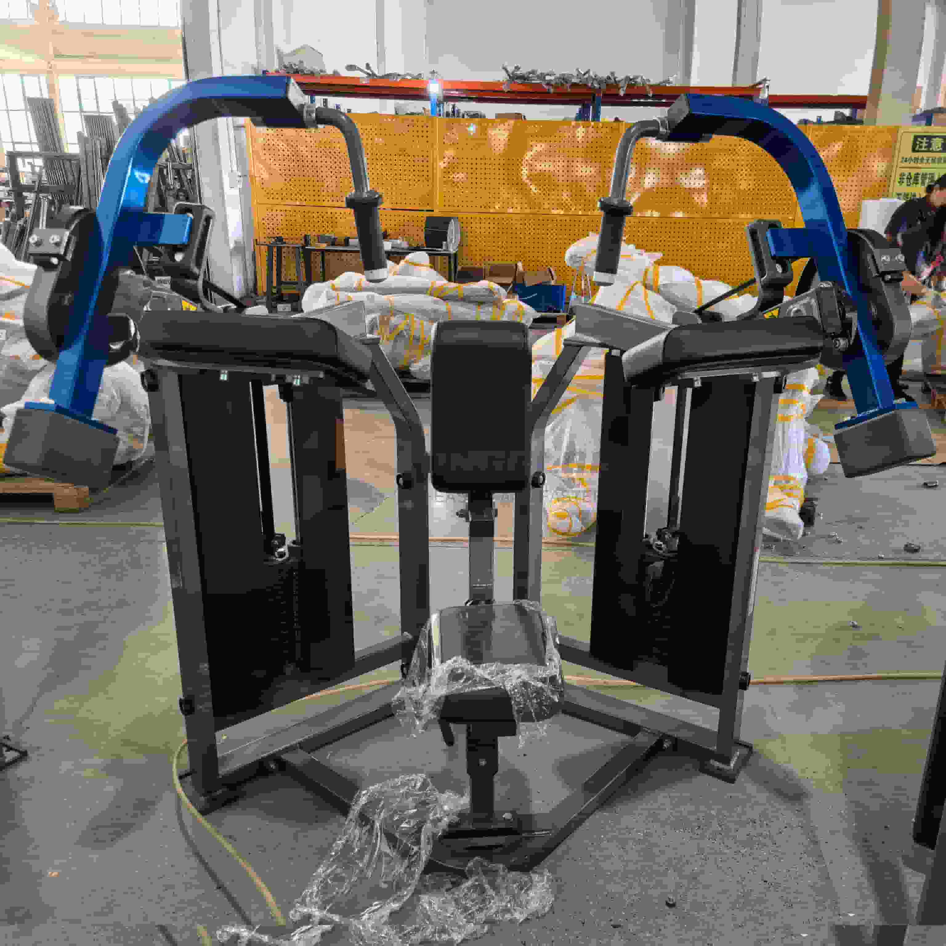 Iso Laterale Triceps-extensiemachine